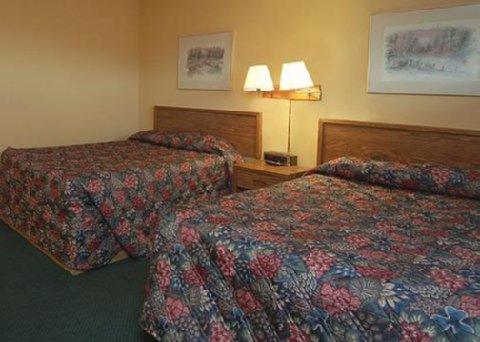 Econo Lodge Pratt Exterior foto